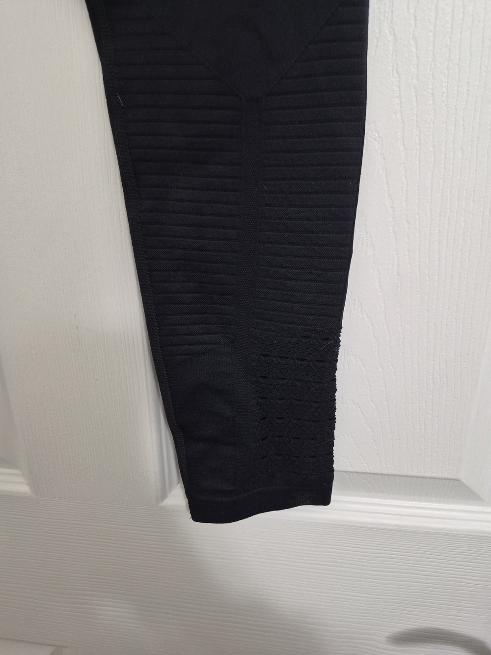 Gymshark Kids Black High-Waist Leggings - Picture 7 of 7